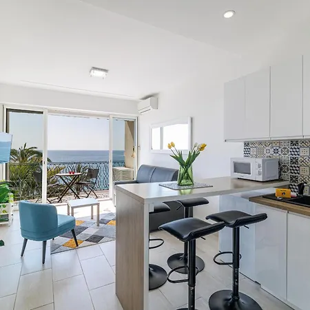 Sea View - Lovely Promenade Des Apartament *